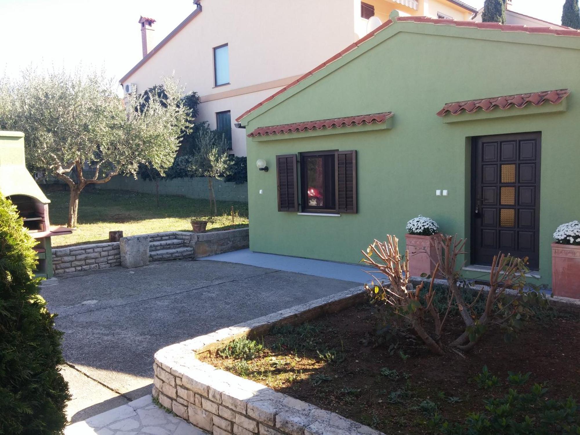 Apartmani Tara Medulin Zewnętrze zdjęcie