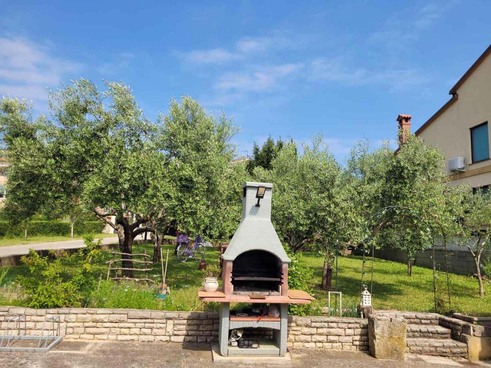 Apartmani Tara Medulin Zewnętrze zdjęcie