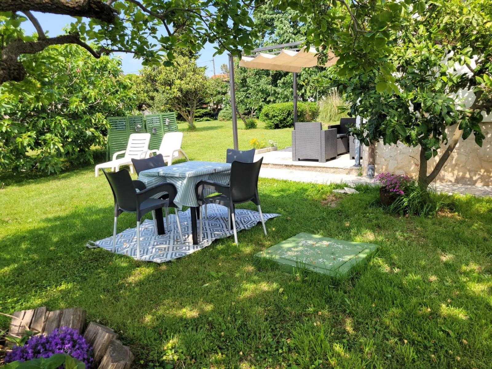Apartmani Tara Medulin Zewnętrze zdjęcie